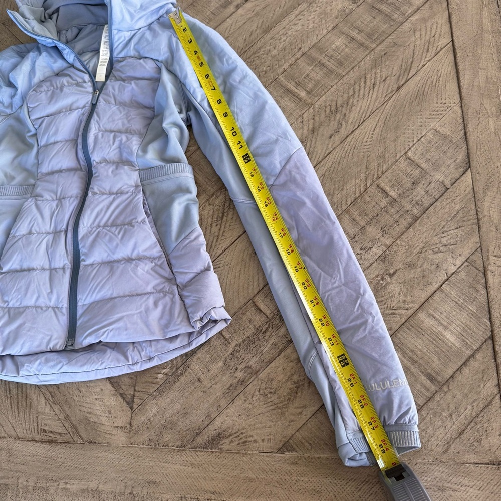 Lululemon Down For It All Jacket 💜 Rare Blue/Purple - Size 4 / Small - Picture 7 of 8